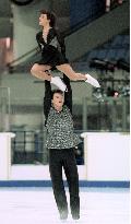 Russian pair wins NHK Trophy